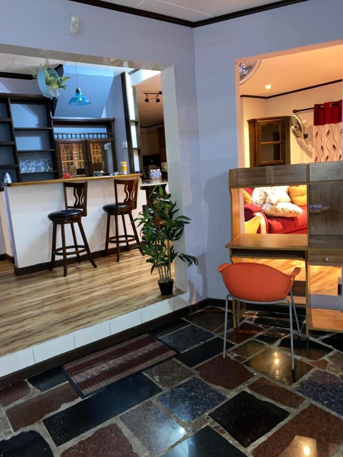 Mer Riviere Self Catering Apartment Vịnh Beau Vallon Ngoại thất bức ảnh